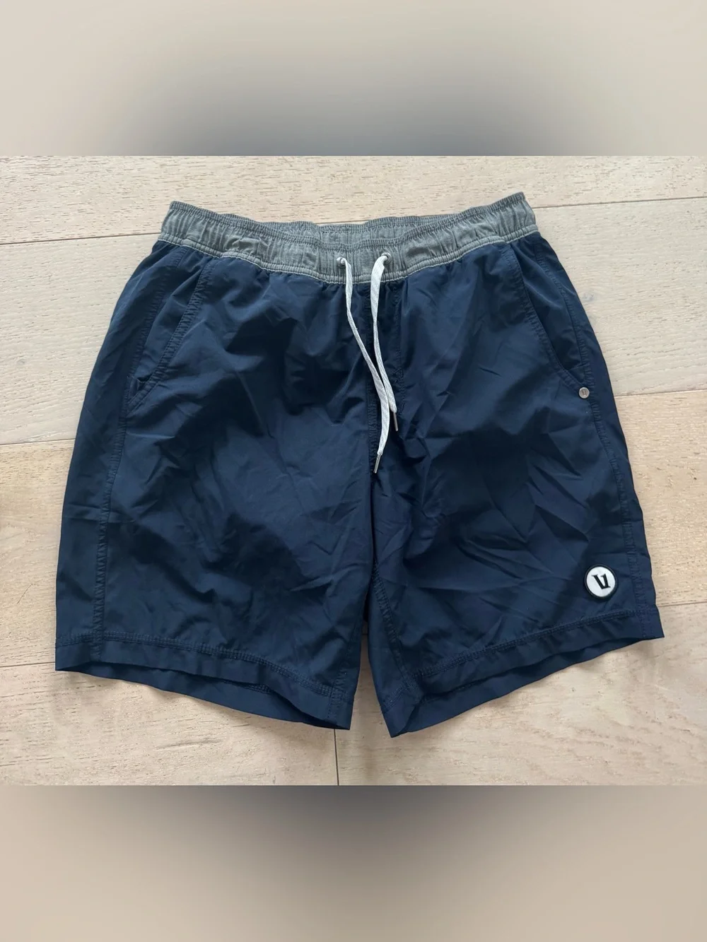 Men’s Vuori Kore Short Lined 7”